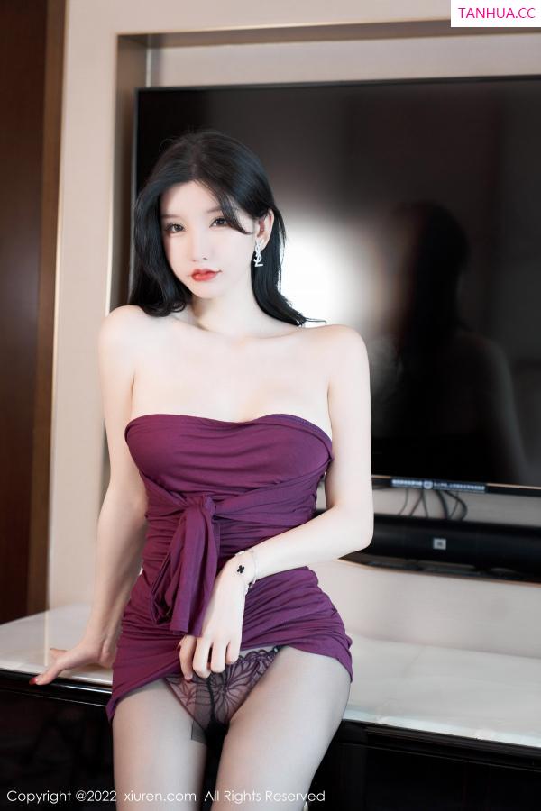 周于希dummy  [XiuRen]高清写真图 2022.12.09 No.5980 周于希Sally 黑丝美腿第42张图片